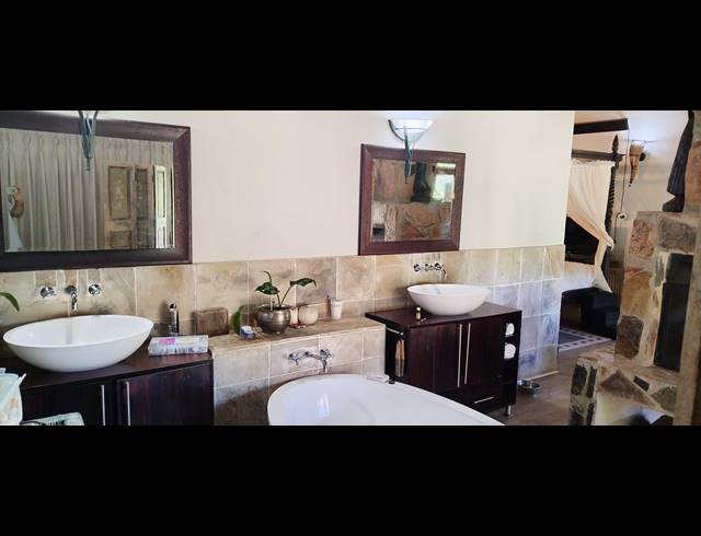M² LODGE FOR SALE IN NGODWANA